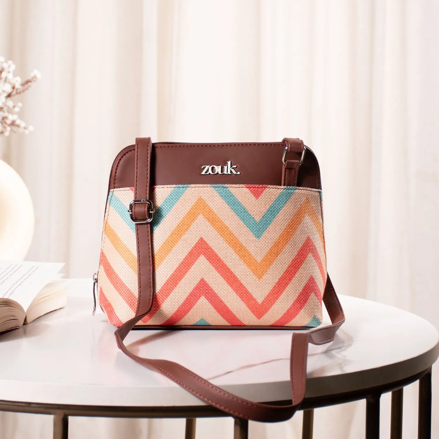 WavBeach OOO Sling Bag